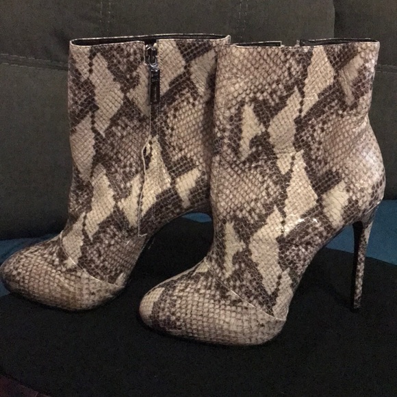 schutz snakeskin boots